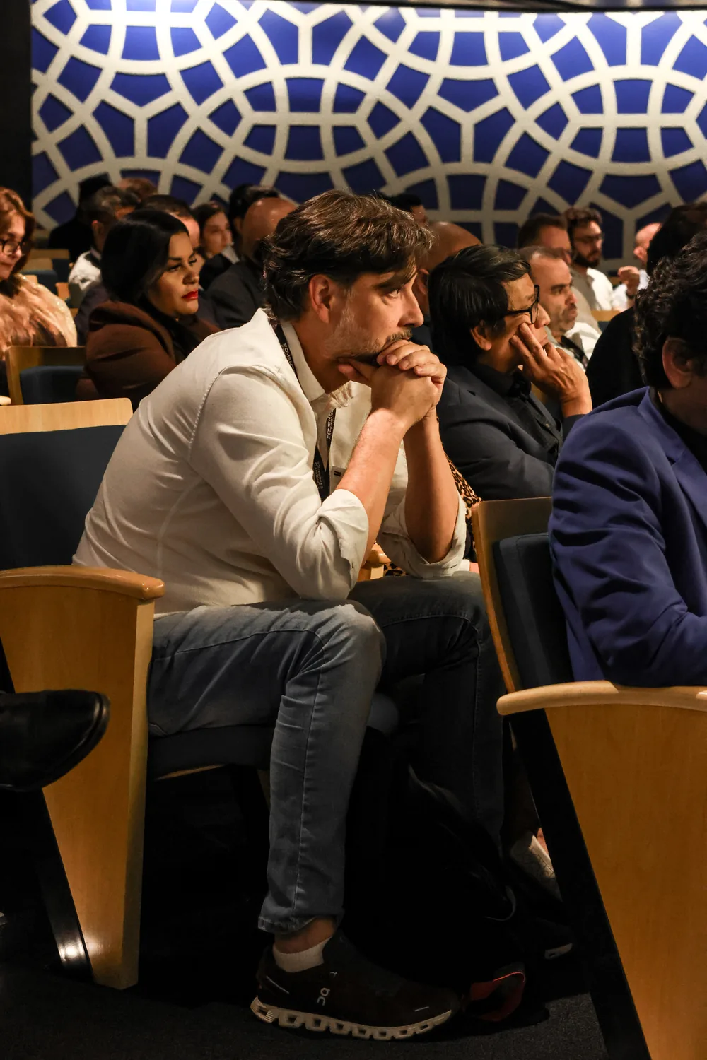 Participante engajado no evento
